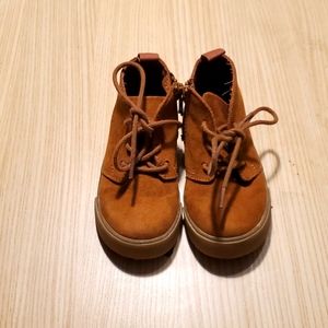 Toddler Boy GAP Chukka Boots